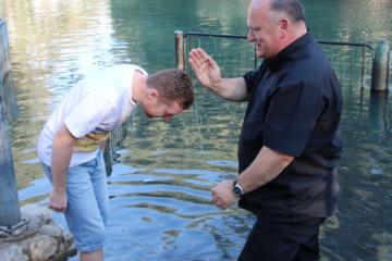 Chrzest w wodach Jordanu